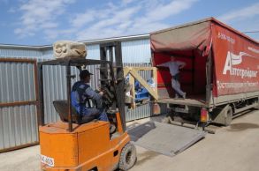 Со склада Компании АлтайСтройМаш был отгружен помолочный комплекс на базе Измельчителя Дезинтогратора Ударник-33