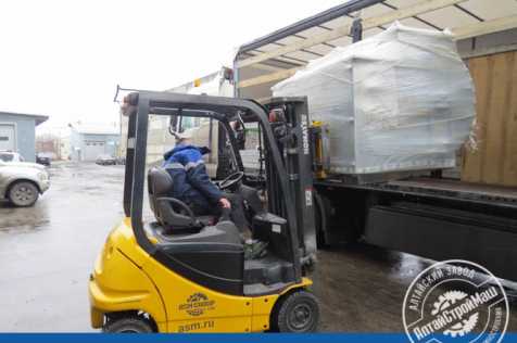 The mobile unit for polystyrene concrete production and feeding was shipped to the Urals.