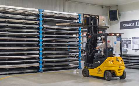 Хранение металла на складе